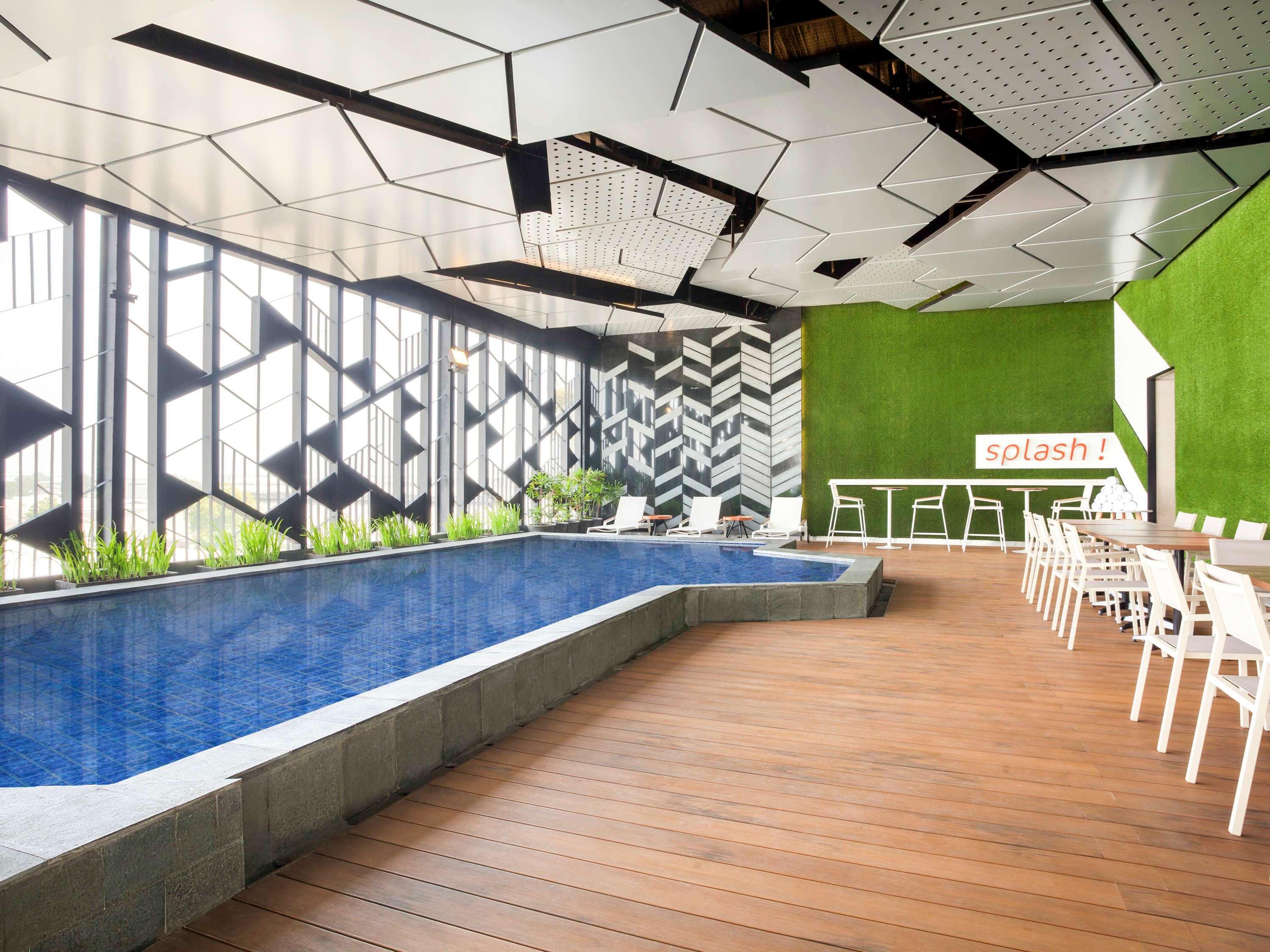 Ibis Styles Jakarta Sunter Zewnętrze zdjęcie