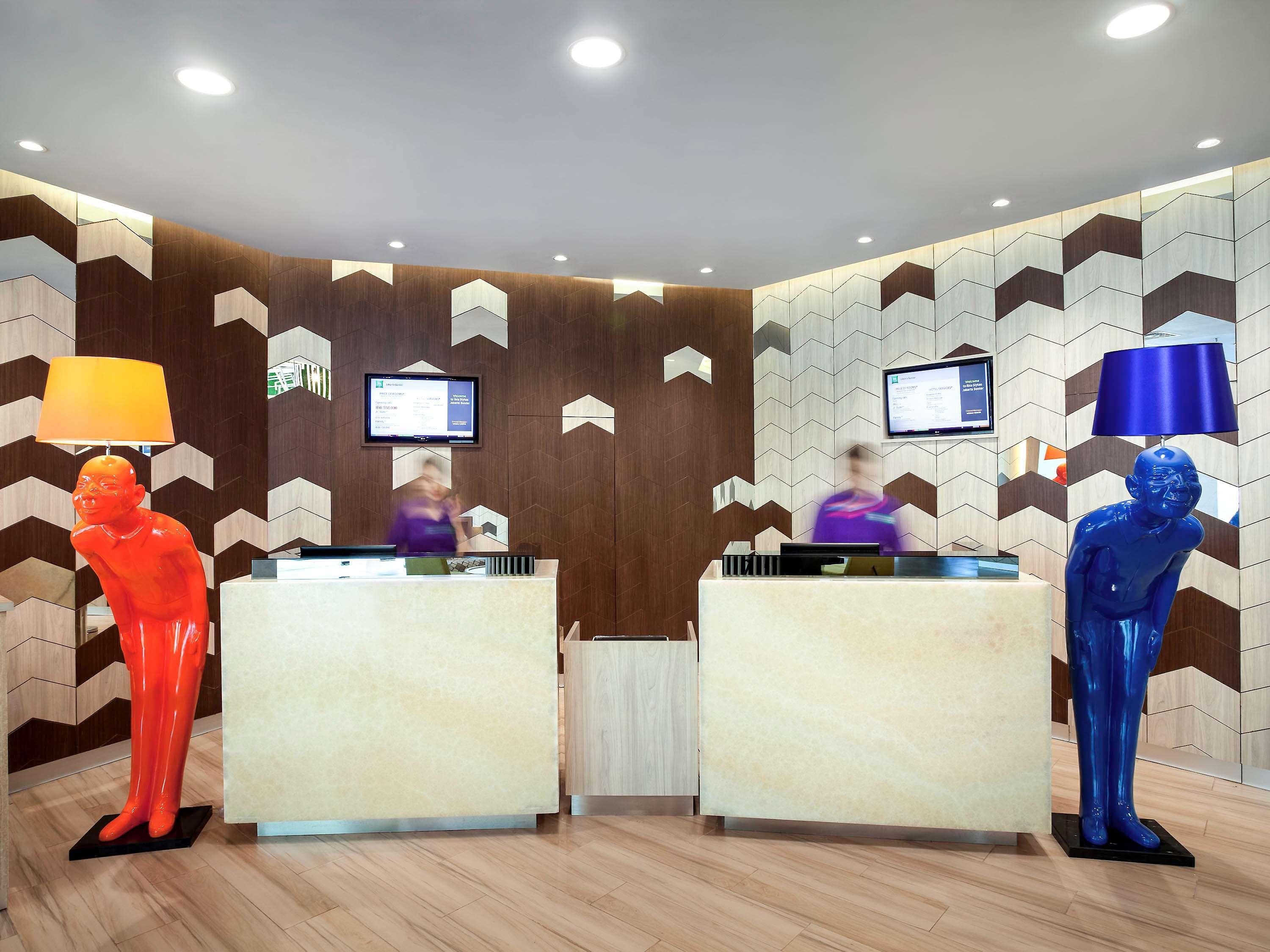 Ibis Styles Jakarta Sunter Zewnętrze zdjęcie