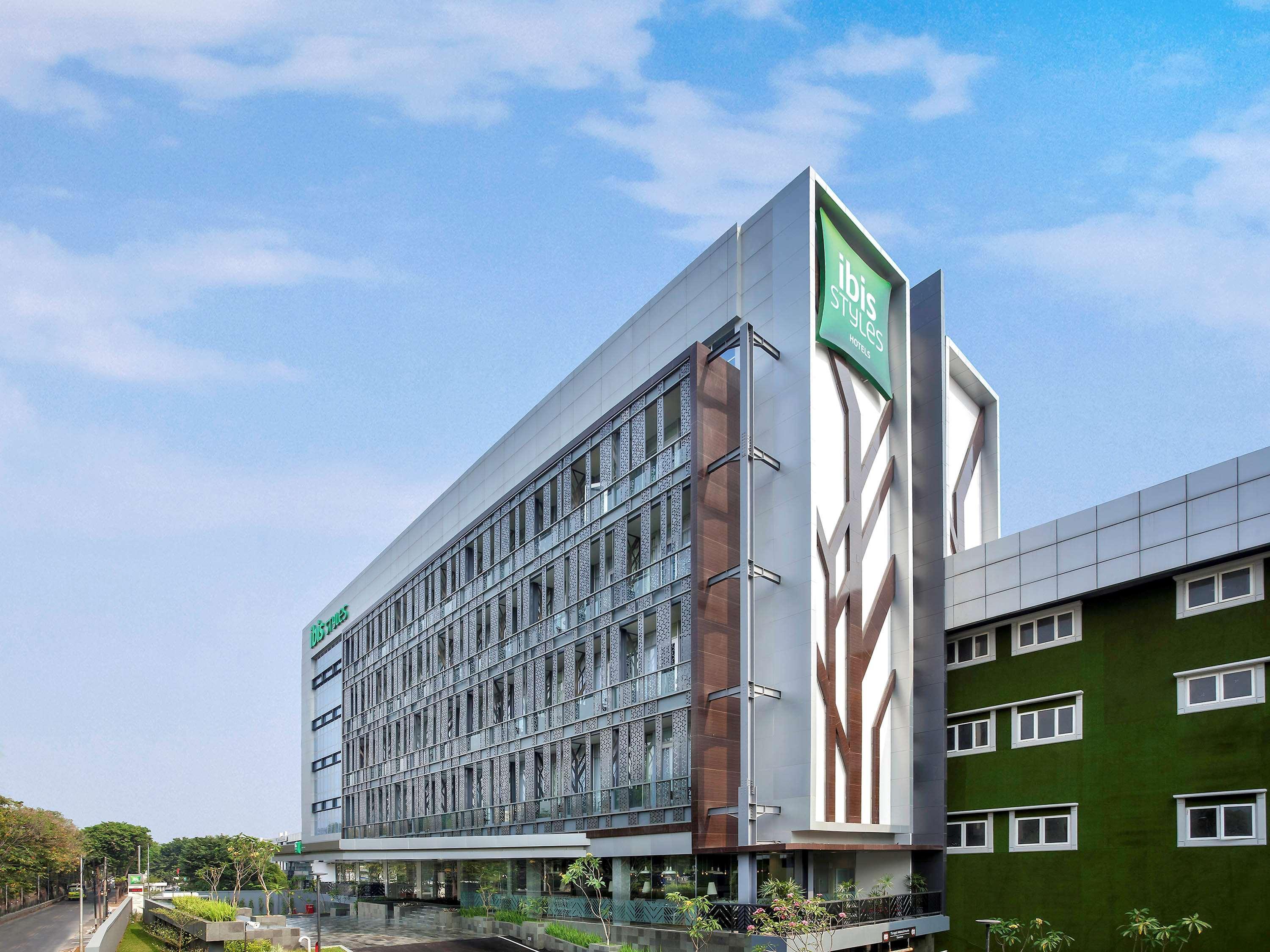 Ibis Styles Jakarta Sunter Zewnętrze zdjęcie