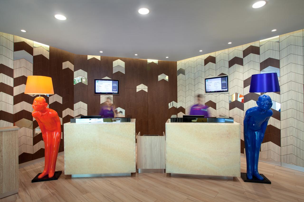 Ibis Styles Jakarta Sunter Zewnętrze zdjęcie