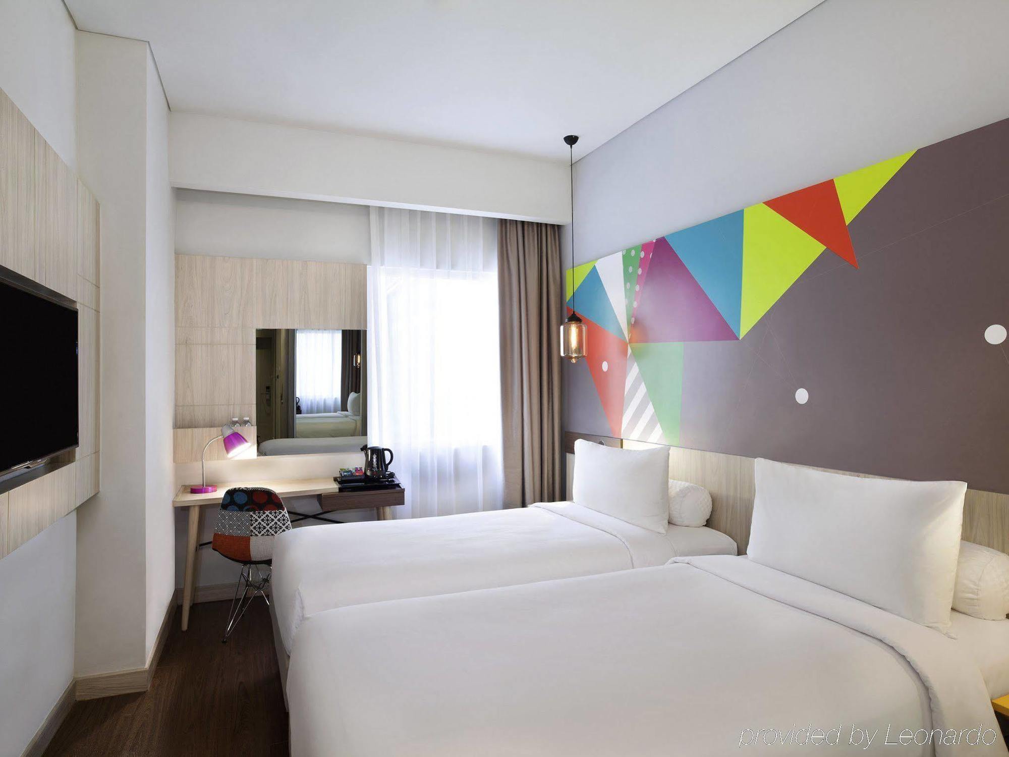 Ibis Styles Jakarta Sunter Zewnętrze zdjęcie